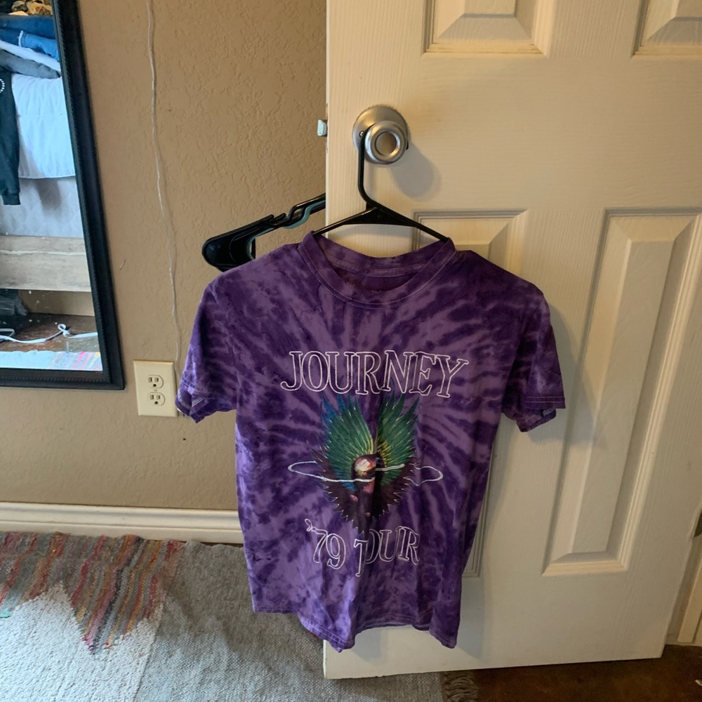 Journey tee
